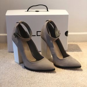 Aldo Suede/Nubuk Block Heels